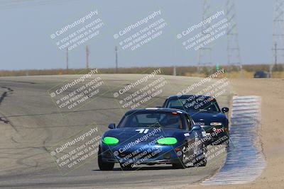 media/Oct-29-2022-CalClub SCCA (Sat) [[e05833b2e9]]/Race Group 3/Qualifying (Outside Grapevine)/